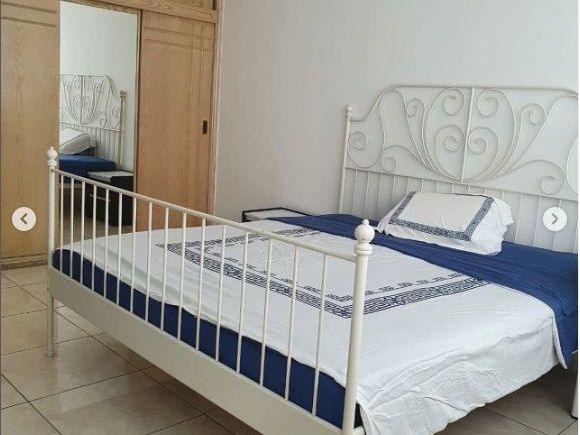 Furnished room with shared bathroom available in Dubai, Near Sheikh Zaid road.